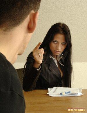 Original 1916 px/ 2500 px