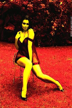Aria Giovanni - Red