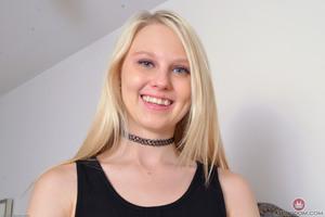 Original 3000 px/ 2000 px