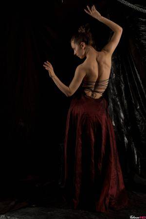 Original 851 px/ 1280 px