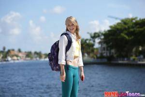 Original 3840 px/ 2560 px