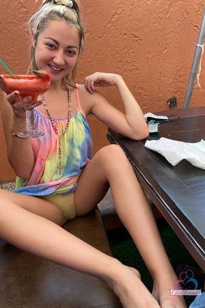 Original 2000 px/ 3000 px