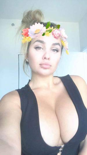 Original 750 px/ 1334 px