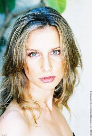 Original 736 px/ 1090 px