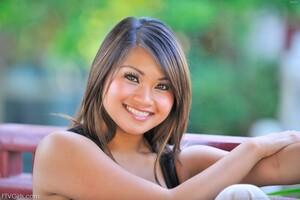 Original 1600 px/ 1064 px