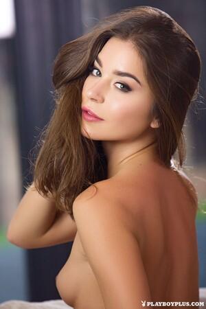 Original 5120 px/ 7680 px