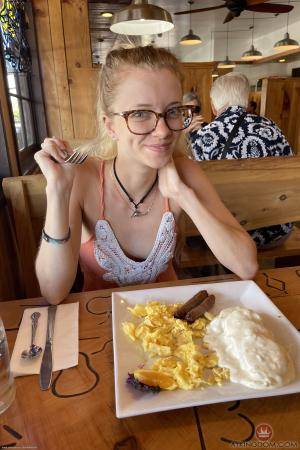 Original 2000 px/ 3000 px