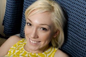 Original 1600 px/ 1064 px