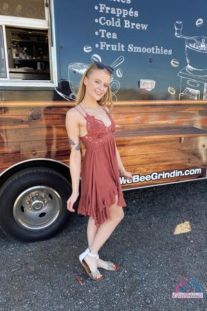 Original 2000 px/ 3000 px