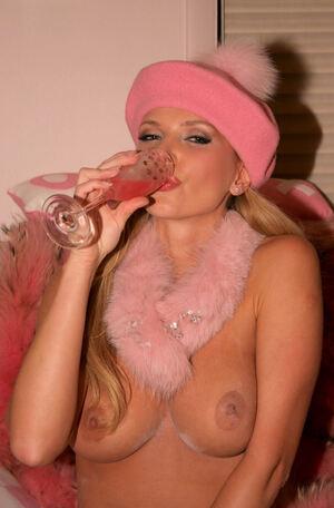 Original 658 px/ 1000 px