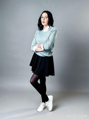 Original 810 px/ 1080 px