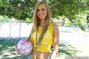 Original 2000 px/ 1333 px