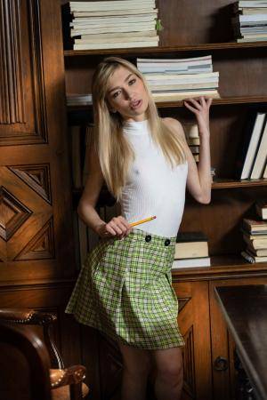 Original 2560 px/ 3840 px