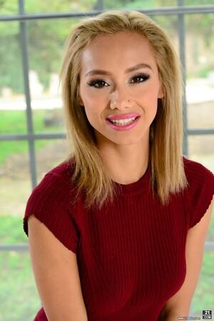 Veronica Leal - The Urge For A DP