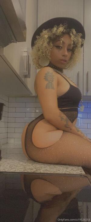 Original 579 px/ 1413 px