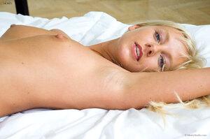 Original 3000 px/ 1993 px