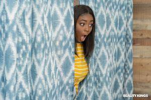 Original 3000 px/ 2000 px