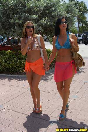 Original 602 px/ 900 px