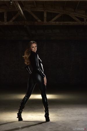 Original 1280 px/ 1920 px