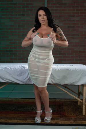 Sheridan Love-Caressing Her Curves-Brazzers