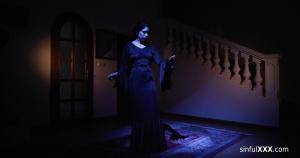 Original 4096 px/ 2160 px