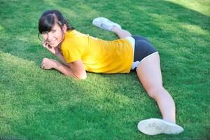 Original 1600 px/ 1064 px