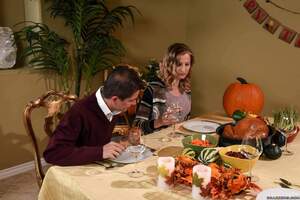 Original 1600 px/ 1068 px