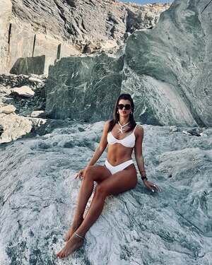 Original 640 px/ 800 px