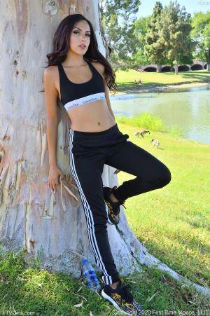 Original 1064 px/ 1600 px