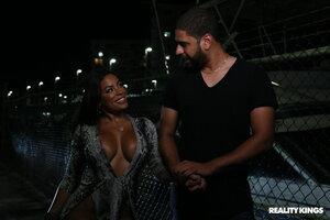 Original 3000 px/ 2000 px