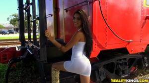 Original 3840 px/ 2160 px