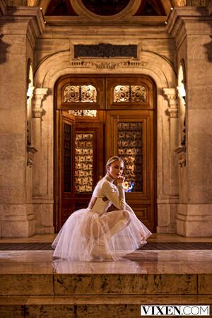 Original 2000 px/ 2999 px