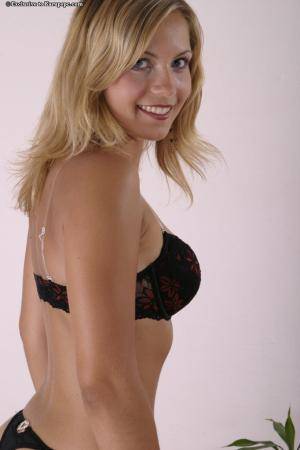 Original 682 px/ 1024 px