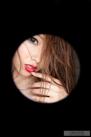 Original 852 px/ 1280 px