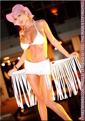 Original 720 px/ 1024 px