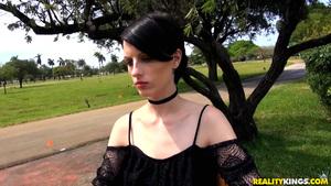 Original 3840 px/ 2160 px