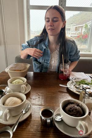 Original 2000 px/ 3000 px