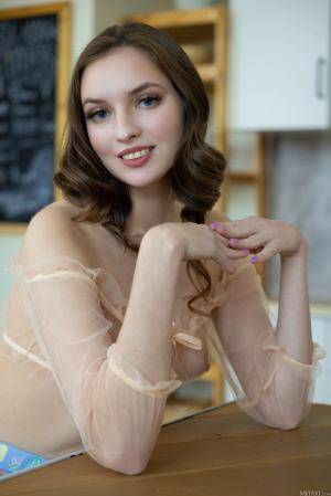 Original 5464 px/ 8192 px