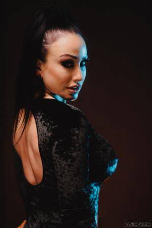 Original 1280 px/ 1919 px