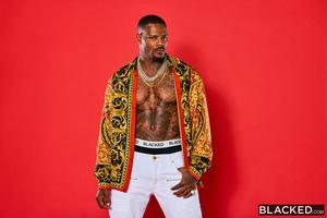 Original 2999 px/ 2000 px