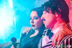 Original 1619 px/ 1080 px