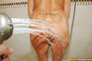 Original 900 px/ 598 px