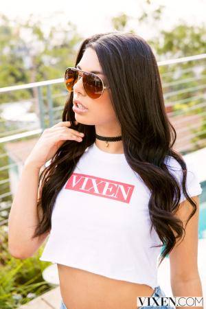 Original 2000 px/ 3000 px