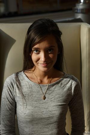 Original 1280 px/ 1920 px