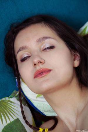 Original 854 px/ 1280 px