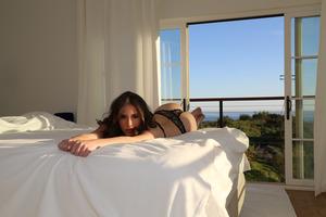 Original 1600 px/ 1067 px