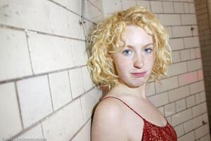 Original 1124 px/ 748 px