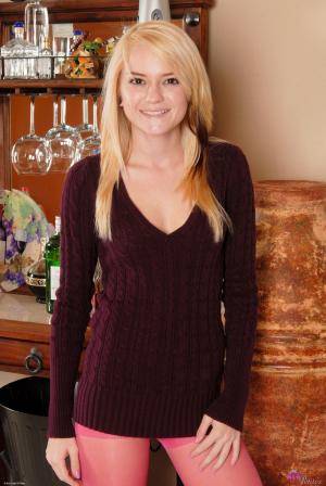 #AmKingdom - Amateurs Series 19 Softcore 165 Chloe Foster