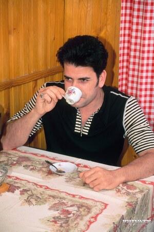 Original 2123 px/ 3200 px