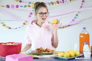 Original 3000 px/ 2000 px